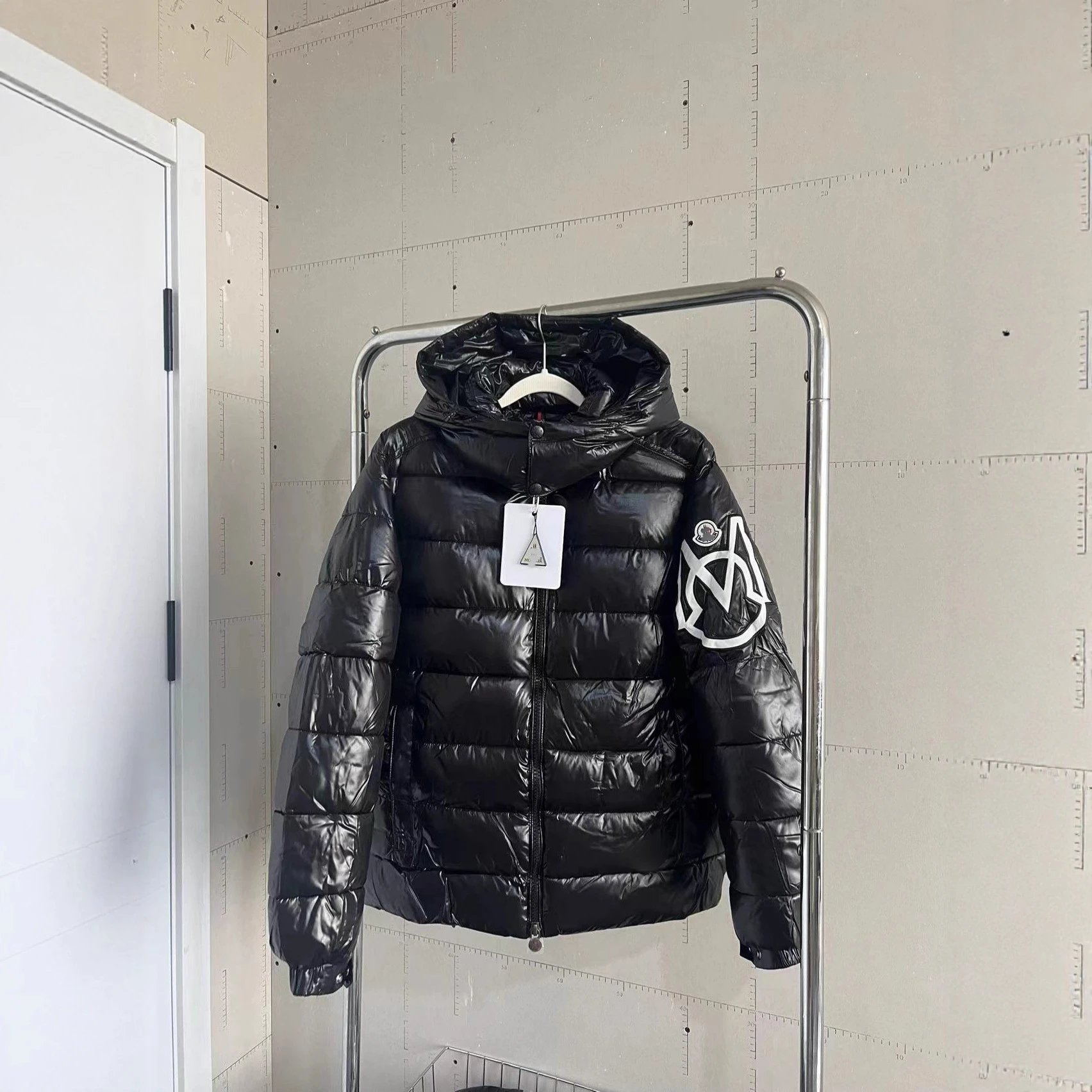 Moncer hooded down jacket